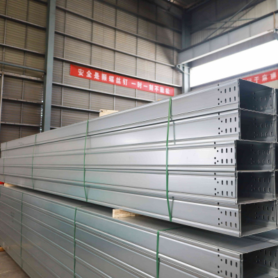 ロングスパンケーブルトレイ