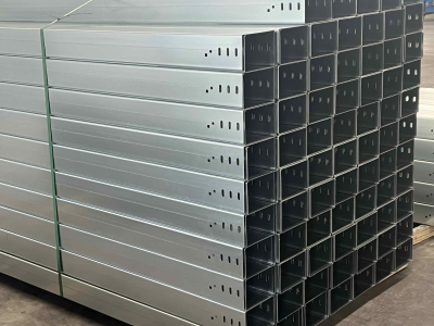 溶融亜鉛めっき鋼板ケーブルトレイ