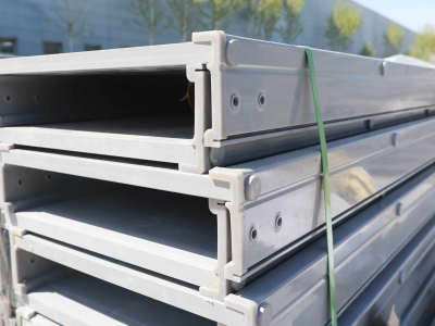 シールドブリッジ