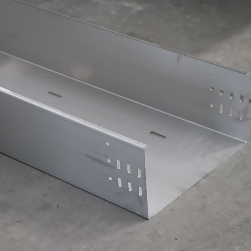 トラフケーブルトレイ